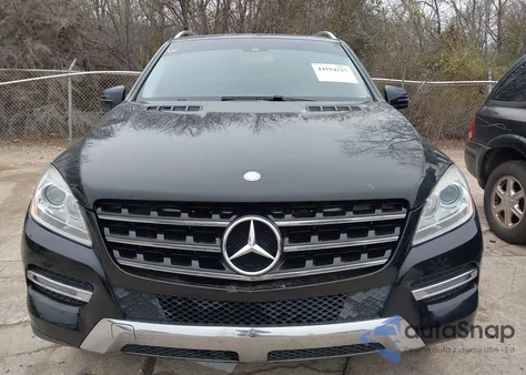 2013 Mercedes-Benz Ml 350 z USA, uszkodzony, nr VIN 4JGDA5JB3DA137330